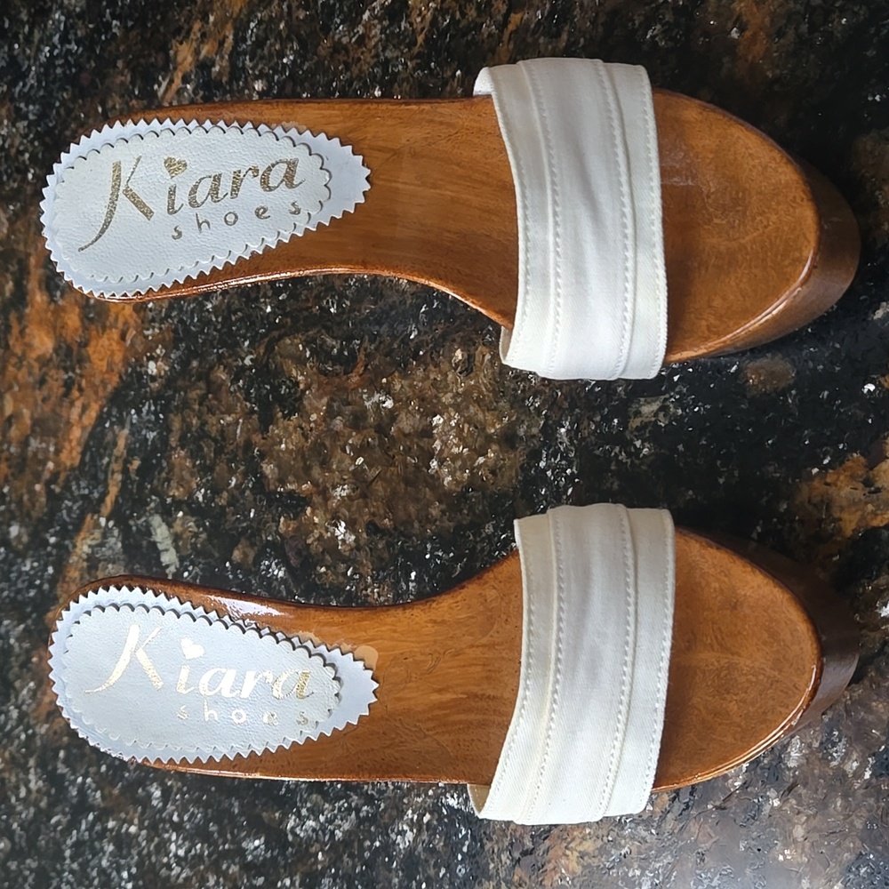 KIARA SHOES WOMEN'S HFFL CLOGS - WHITE EUR SIZE 37/US SIZE 6.5